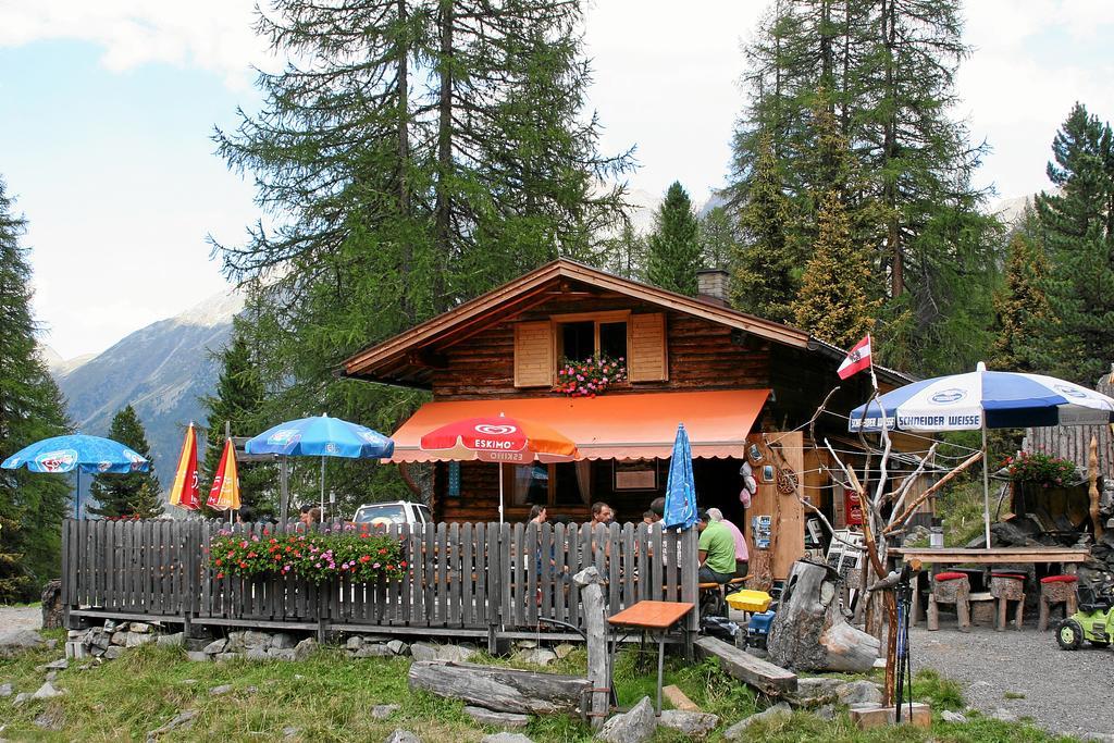 Haus Andrea Appartement Sankt Leonhard im Pitztal Buitenkant foto